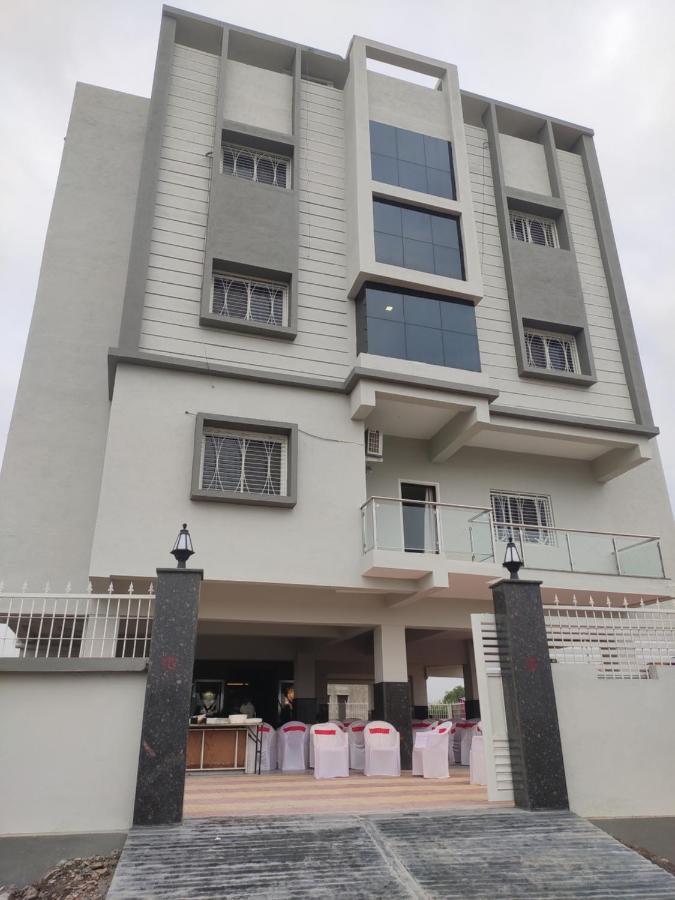 Hotel Bhakt Niwas Shegaon Exterior foto